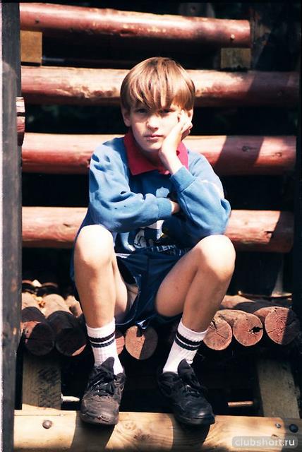 397_french_boy_in_shorts_ru_14.jpg